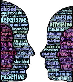 爱游戏在线-英超防守反击战术调整与场均抢断次数关系分析，英超球队战术